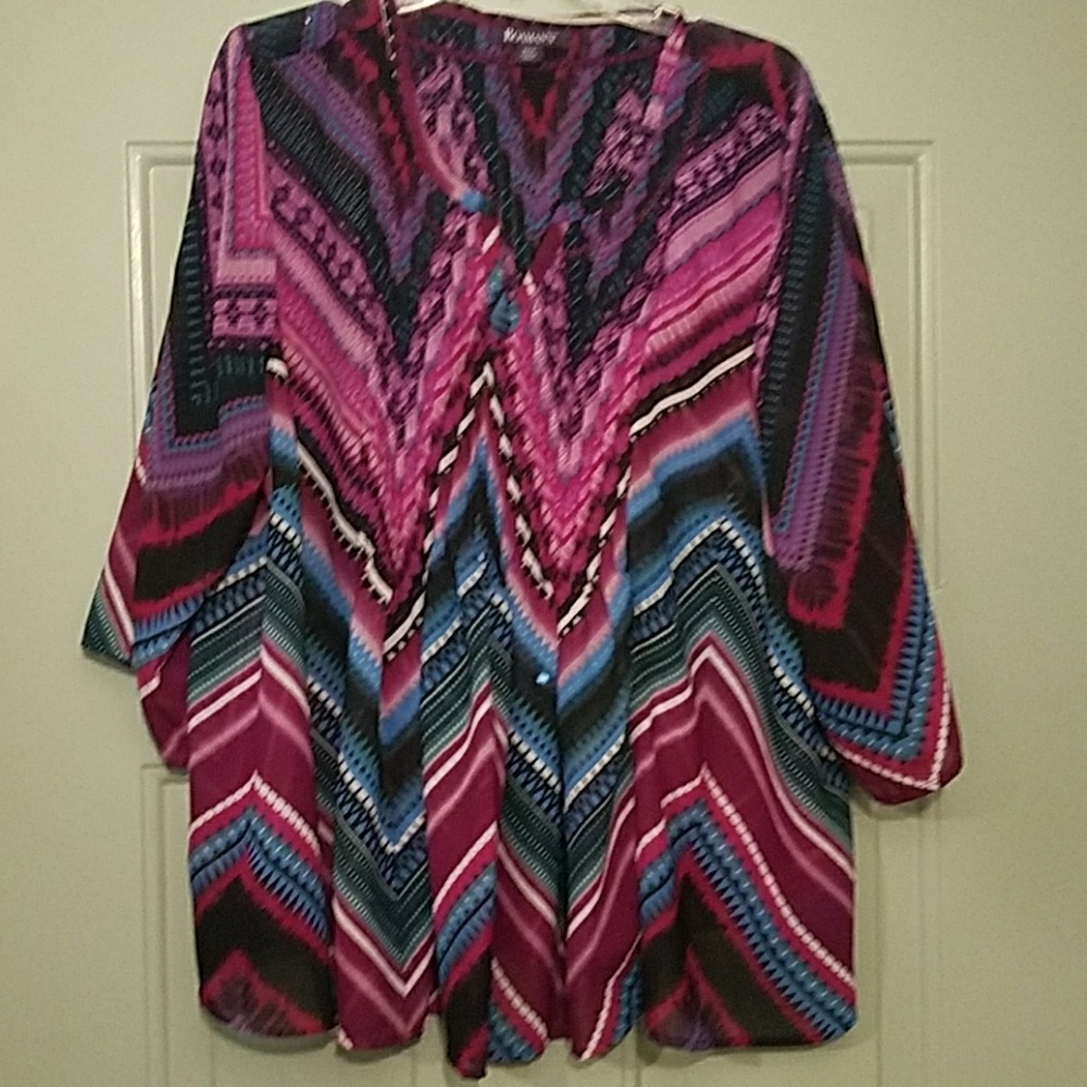 beautiful top nwot